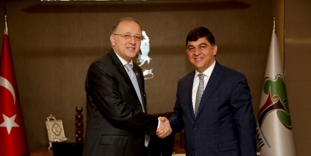 Milletvekili Koçer’den Başkan Fadıloğlu’na Teşekkür Ziyareti