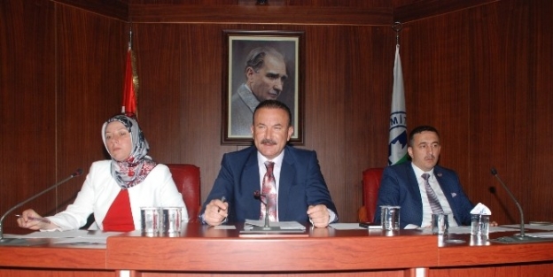 İzmit Belediye Başkanı Doğan,