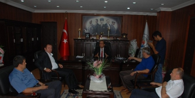 Platform Üyelerinden Demirtaş’ A Ziyaret