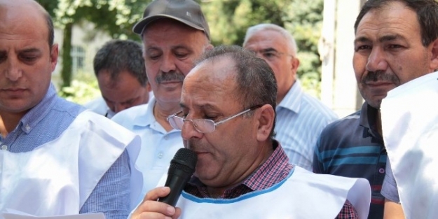 Türk Eğitim Sen’den Siyah Çelenkli Protesto