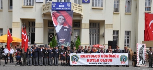 Ödemiş’in Kurtuluşu İlk Günkü Heyecan Ve Gururla