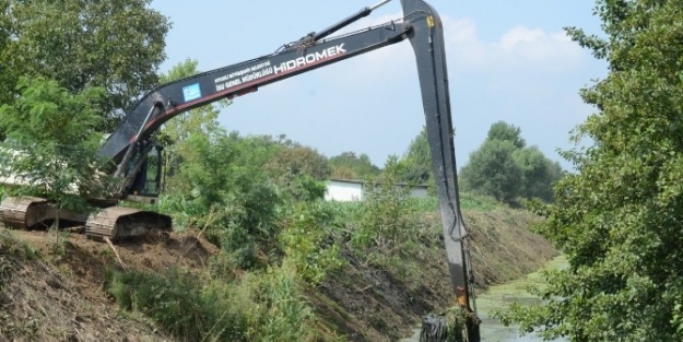 Kartepe’de Dereler Temizlendi