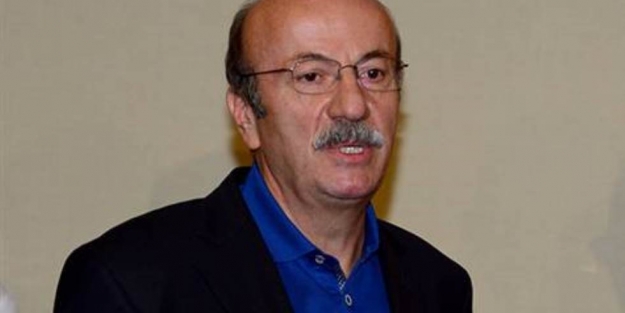 Mehmet Bekaroğlu CHP'ye katıldı