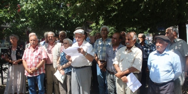 Alevi Dedelerinden Işid Protestosu