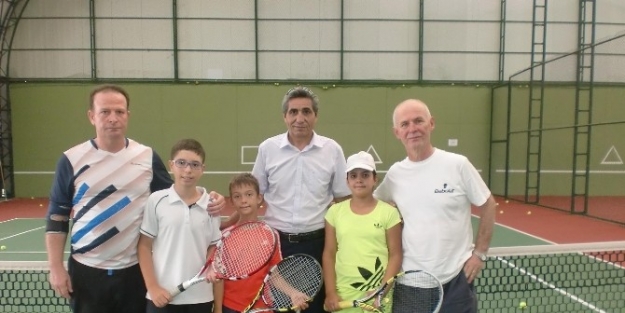 Yalova Tenis Kulübü’nden Büyük Başarı