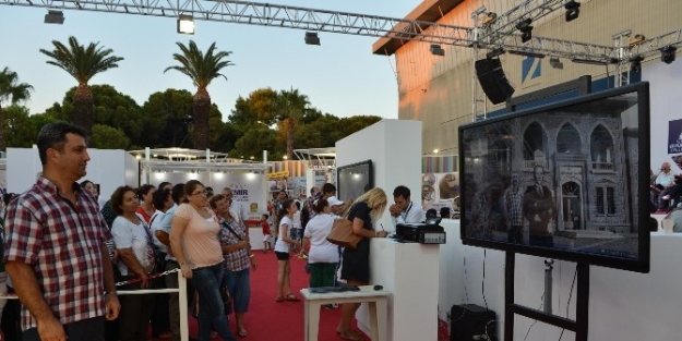İef’te "belediye Sokağı" Çok Eğlenceli
