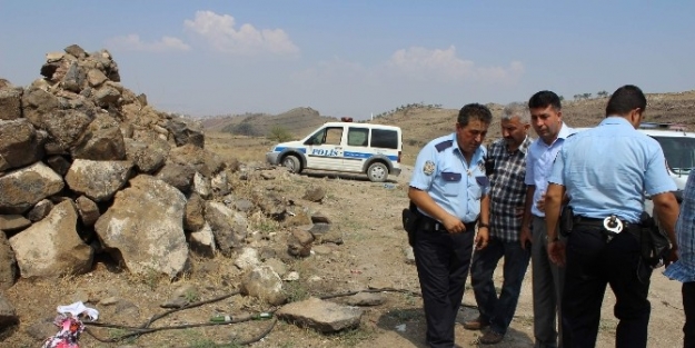 ’kanlı Elbise’ Polisi Harekete Geçirdi