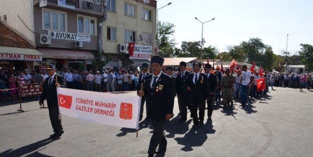 Eşme Kurtuluşunu Kutladı