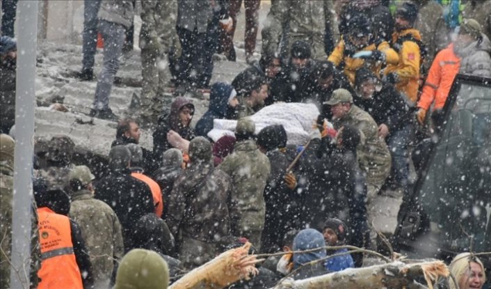 Gaziantep, Malatya, Kilis ve Osmaniye'de enkaz altından 47 kişi kurtarıldı