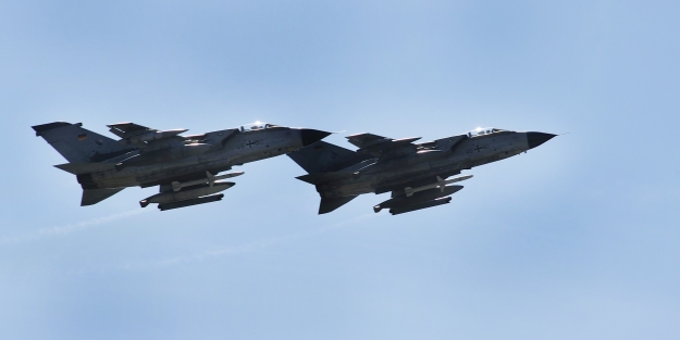 Alman uçakları Irak yolcusu