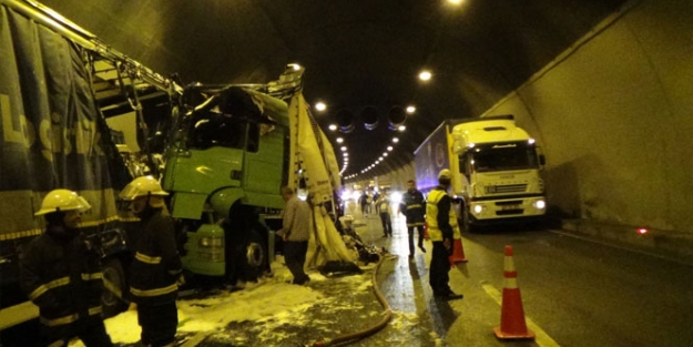 Bolu Dağı Tüneli'nde korkutan kaza