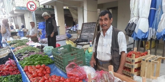 Düşük Gelirliler Önce Midesini Düşünüyor