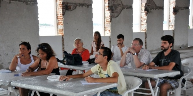 Sinemanın Çekim Tekniklerini Öğreniyorlar