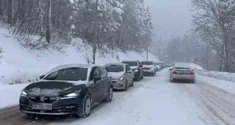 Uludağ'a çıkacaklar dikkat! Uzun kuyruklar oluştu