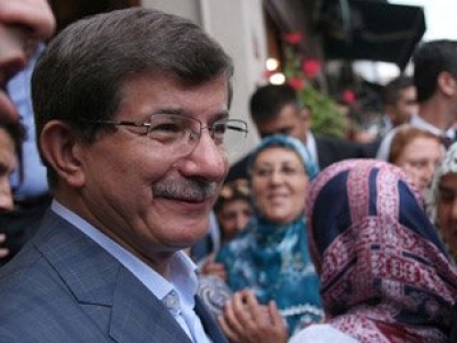 Başbakan sabah namazını Eyüp Sultan'da kıldı