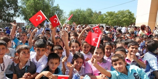 Yeni Okullu Olanlara Anne-baba Desteği Şart