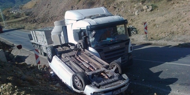 Gümüşhane’de Trafik Kazası: 5 Yaralı