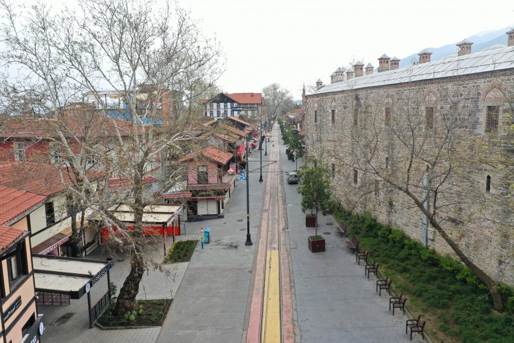 Cumhuriyet Caddesi'ndeki tramvay kalkıyor mu?