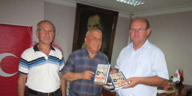 "tek Kişilik Gazetecilik Okulu"