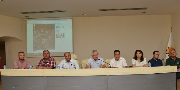 Çiğli’de Muhtarlarla Ulaşım Zirvesi