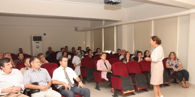 Ünye’de Okul, Aile, Çocuk Ve Birlikte Yaşam Semineri