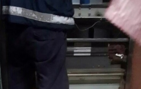 Adliyede Asansör Halatı Koptu, 11 Kişi Mahsur Kaldı