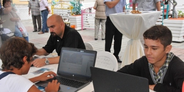 Tekirdağ’da Öğrencilere Ücretsiz İnternet Dönemi