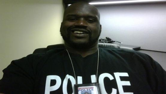 Shaquille O'Neal polis oluyor