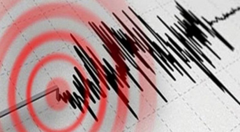 Manisa'da korkutan deprem! 08.40 sıralarında...