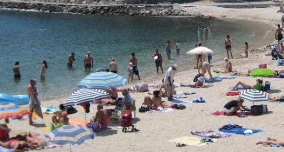 Plajda korkutan patlama!