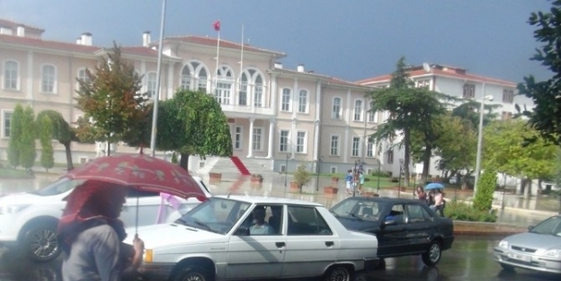 Tekirdağ Yeni Haftaya Bulutlu Başladı