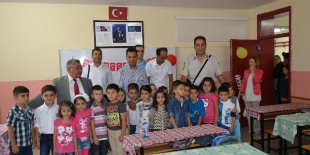 Kulu’da Minik Öğrenciler Ders Başı Yaptı
