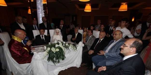 Çomakli Ailesinin Mutlu Günü