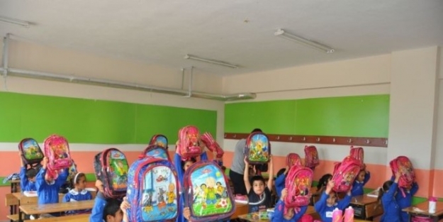 Dilovası Belediyesi’nden Eğitime Tam Destek