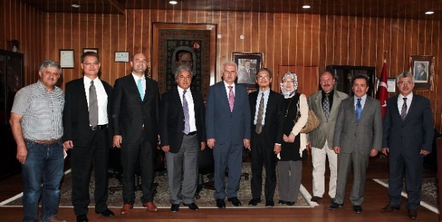 Tayvan Heyeti Atatürk Üniversitesini Ziyaret Etti
