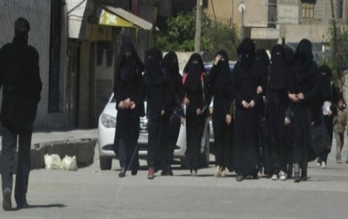 IŞİD kadın militanları takip ediyor