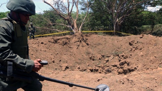 Meteor 12 metrelik çukur oluşturdu