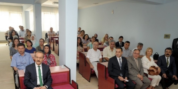 “uşak’ın Altın Çocuklari" Projesinin Açılışı Gerçekleştirildi