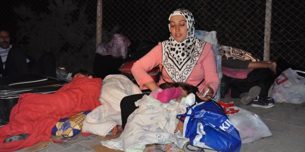 Otobüste kaçak akaryakıt çıkınca yolcular ortada kaldı!