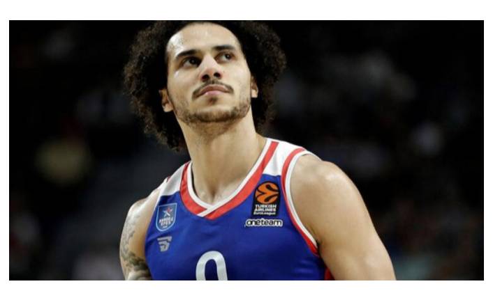 Shane Larkin: 'Euroleague devam etmemeli'