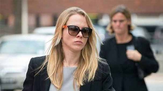 Lezbiyen öğretmene 15 ay hapis!