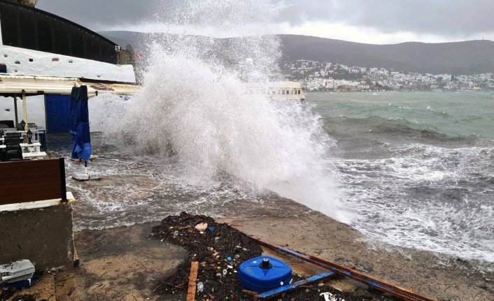 Meteoroloji saat verdi: Akdeniz'in batısı için fırtına uyarısı!