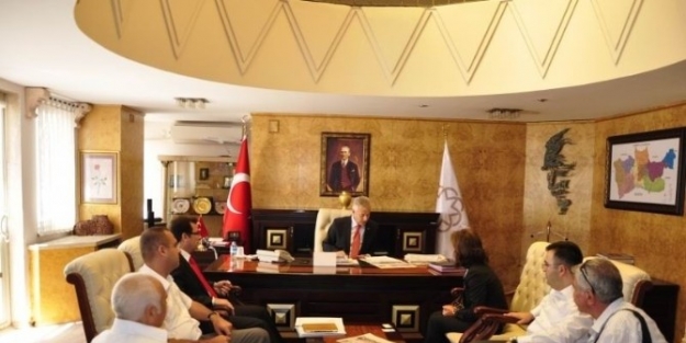 Vali Taşkesen Tüsiad Heyetini Makamında Kabul Etti