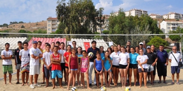 Foça Kurtuluş Kutlamalarına Erken Başladı