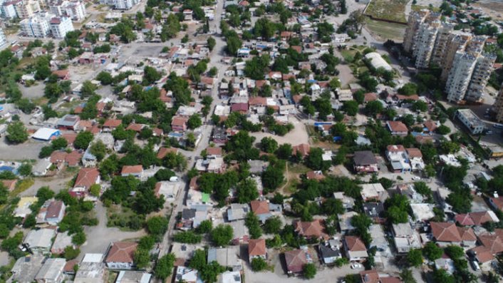 600 polis 24 saat görev yapıyor! Uyuşturucu almak için geldiler, mahsur kaldılar..