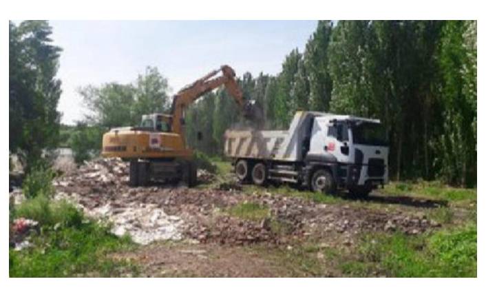 UNESCO mirasına dökülen molozlar kaldırılıyor