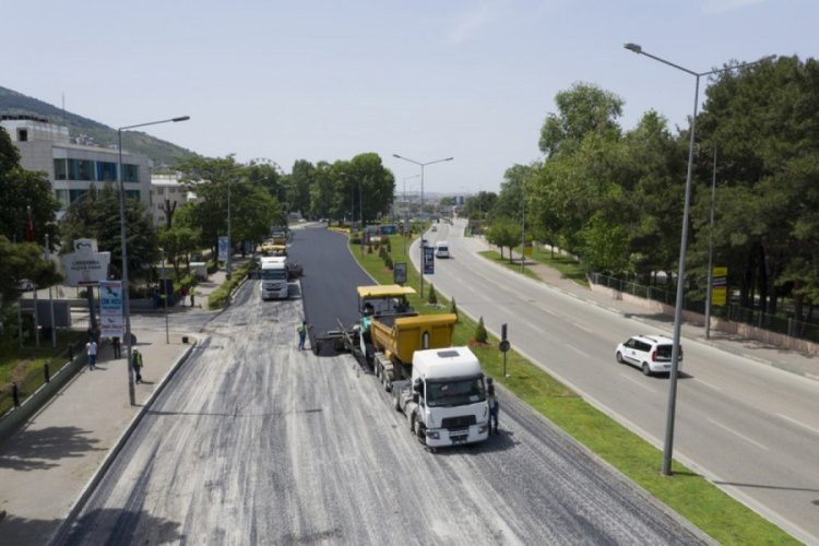 Bursa'da 15 günde 23 kilometrelik yola yenileme!