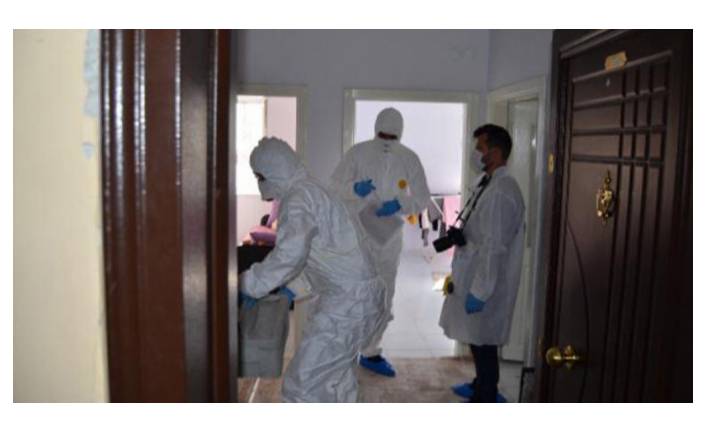 Çocuklarının gözleri önünde öldürüldü