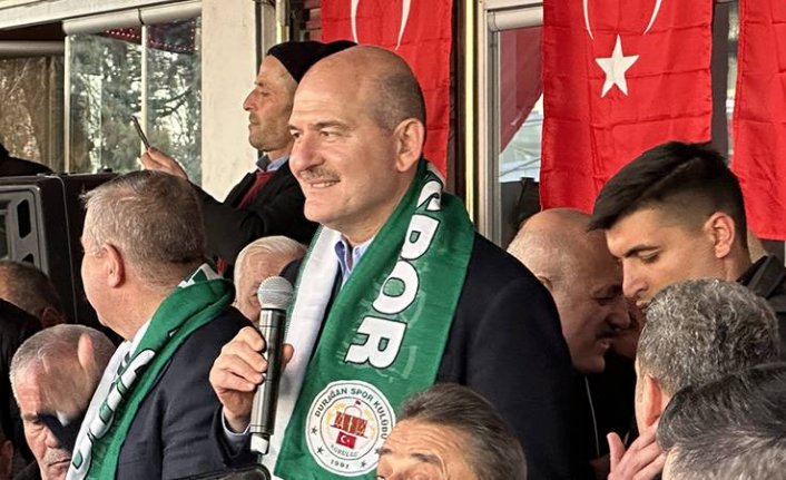 Bakan Soylu: "Bize çelme takmaya çalışan bütün liderleri, Erdoğan'ı kutlamak için sıraya girecek"