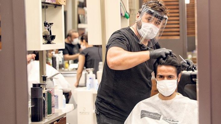 Saçı sakalı düzeltmeye koştuk